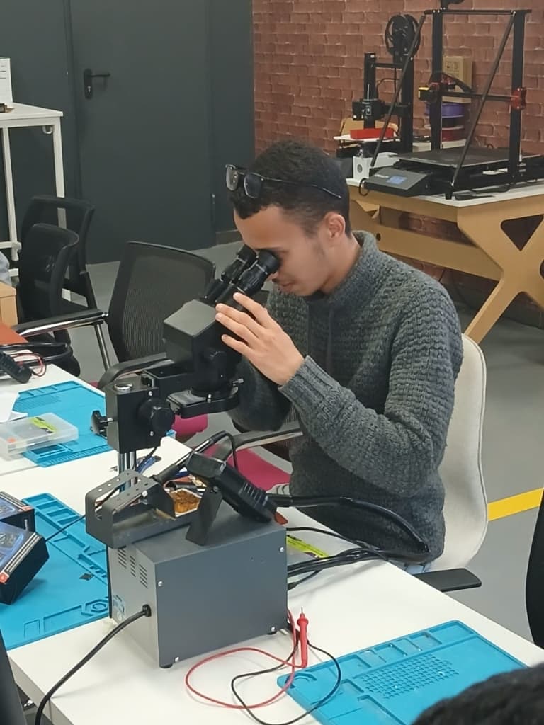Rachid Boujarfaoui — Engineering Lab